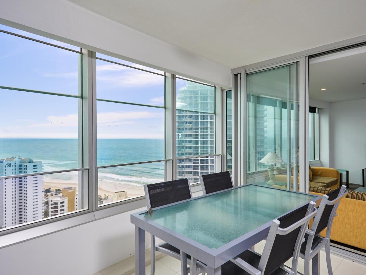Serain Residences On 9 Hamilton Avenue Gold Coast Esterno foto