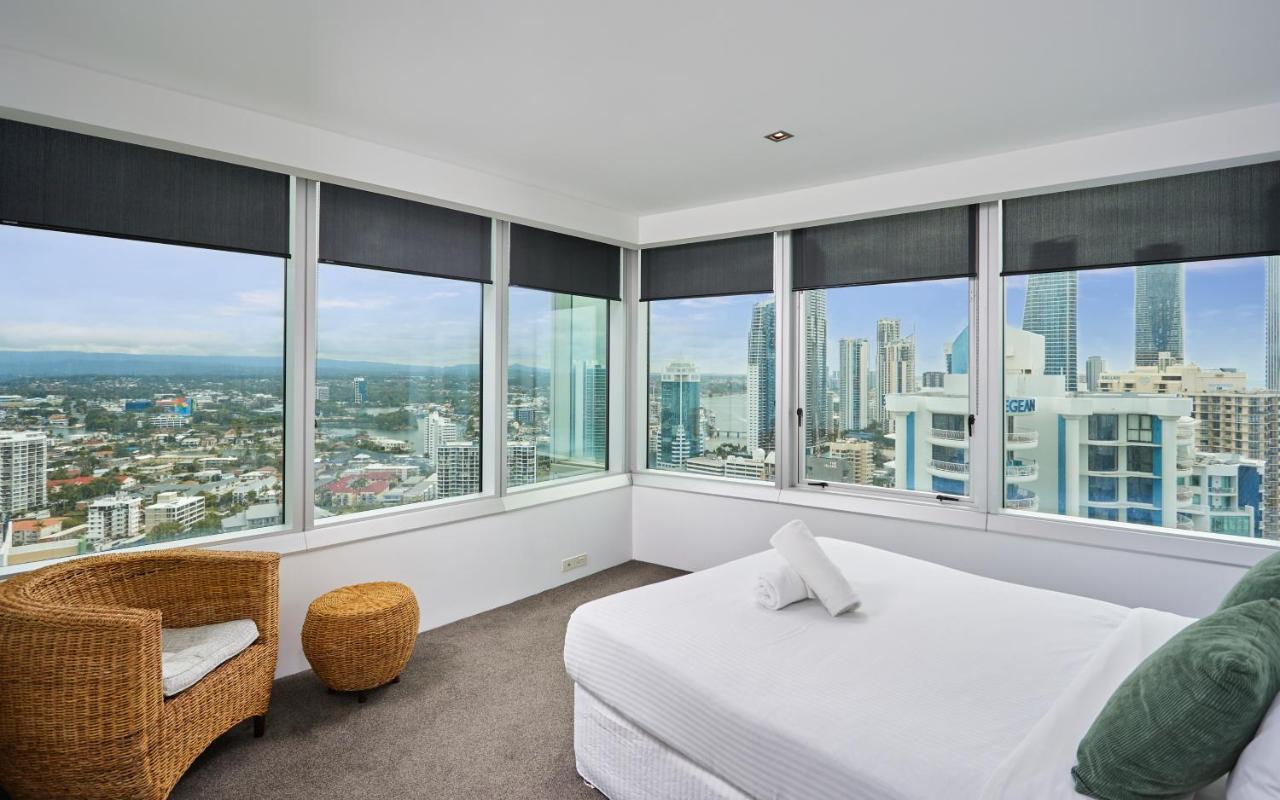 Serain Residences On 9 Hamilton Avenue Gold Coast Esterno foto
