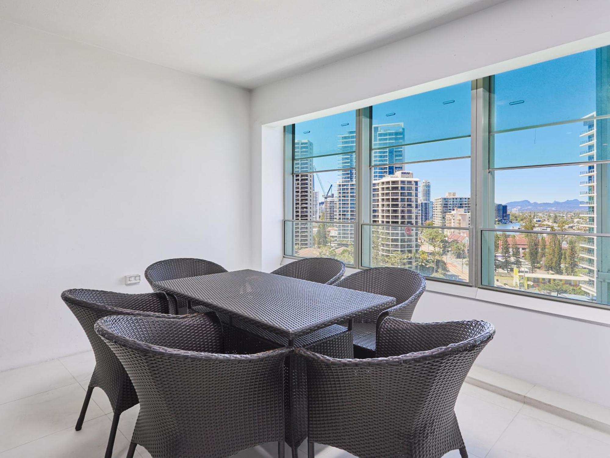 Serain Residences On 9 Hamilton Avenue Gold Coast Esterno foto
